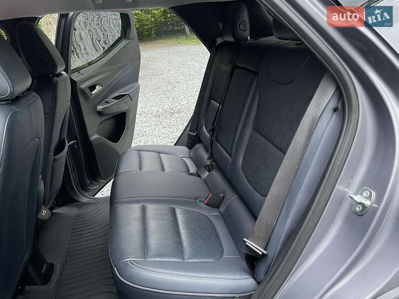 Позашляховик / Кросовер Chevrolet Bolt EUV 2022 в Радивиліві