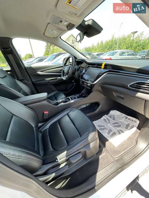 Внедорожник / Кроссовер Chevrolet Bolt EUV 2023 в Львове