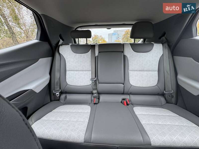 Позашляховик / Кросовер Chevrolet Bolt EUV 2023 в Києві фото 17 Позашляховик / Кросовер Chevrolet Bolt EUV 2023 в Києві