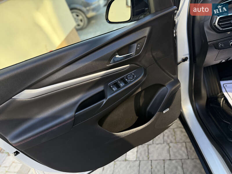 Позашляховик / Кросовер Chevrolet Bolt EUV 2023 в Дрогобичі