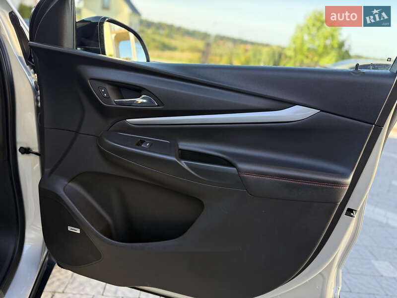 Позашляховик / Кросовер Chevrolet Bolt EUV 2023 в Дрогобичі