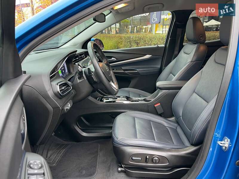 Позашляховик / Кросовер Chevrolet Bolt EUV 2023 в Києві