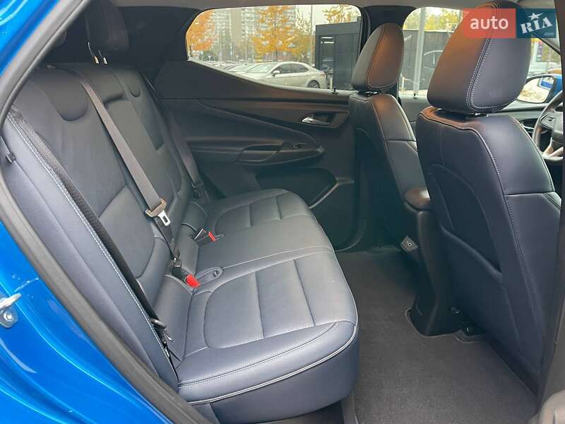 Позашляховик / Кросовер Chevrolet Bolt EUV 2023 в Києві