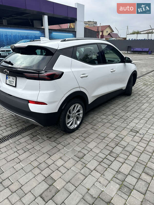 Позашляховик / Кросовер Chevrolet Bolt EUV 2023 в Рівному фото 11 Позашляховик / Кросовер Chevrolet Bolt EUV 2023 в Рівному