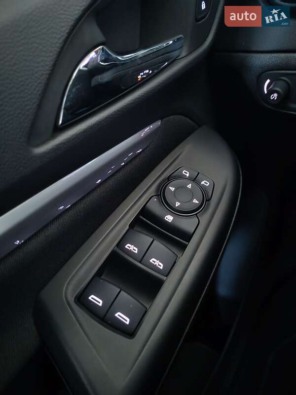 Позашляховик / Кросовер Chevrolet Bolt EUV 2023 в Теребовлі