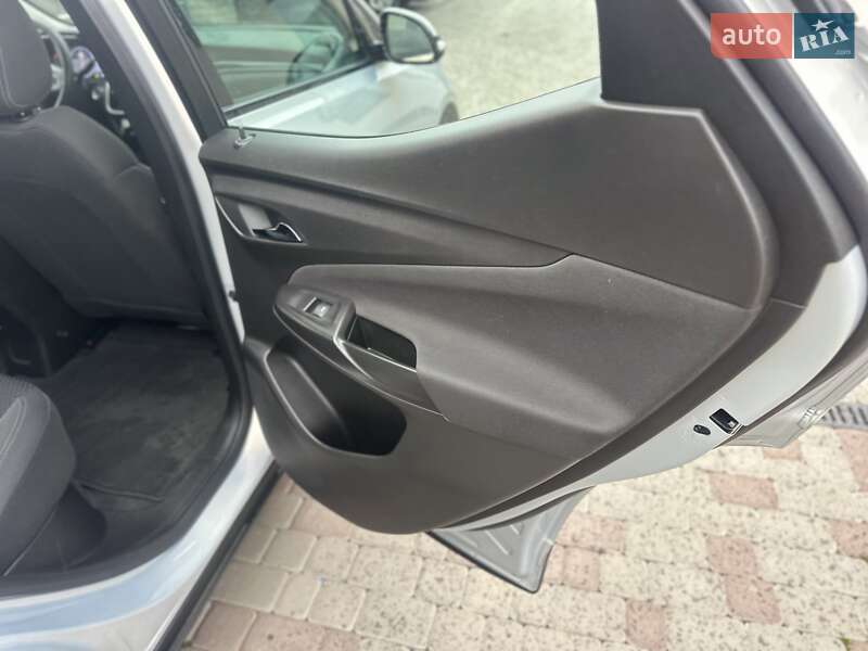 Внедорожник / Кроссовер Chevrolet Bolt EUV 2023 в Виннице фото 13 Внедорожник / Кроссовер Chevrolet Bolt EUV 2023 в Виннице