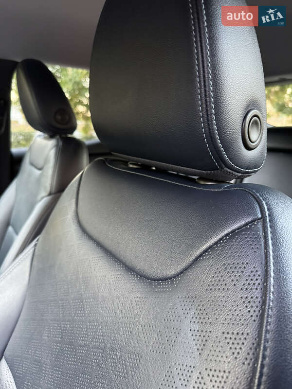 Позашляховик / Кросовер Chevrolet Bolt EUV 2022 в Одесі фото 16 Позашляховик / Кросовер Chevrolet Bolt EUV 2022 в Одесі