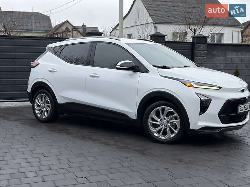Позашляховик / Кросовер Chevrolet Bolt EUV 2022 в Рівному