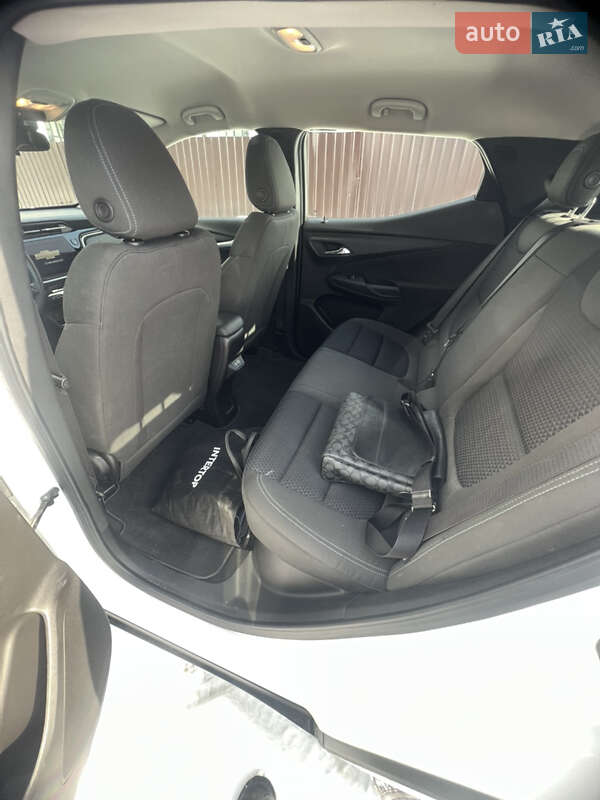 Внедорожник / Кроссовер Chevrolet Bolt EUV 2022 в Львове фото 23 Внедорожник / Кроссовер Chevrolet Bolt EUV 2022 в Львове