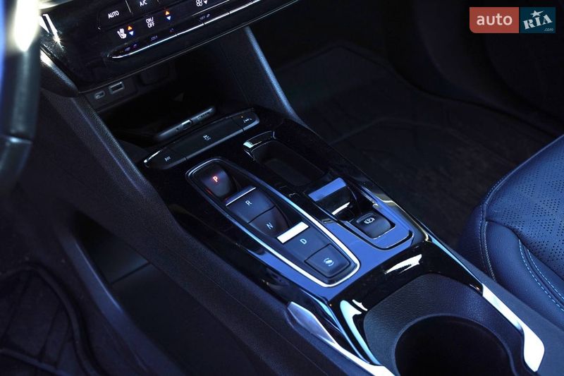 Внедорожник / Кроссовер Chevrolet Bolt EUV 2021 в Киеве