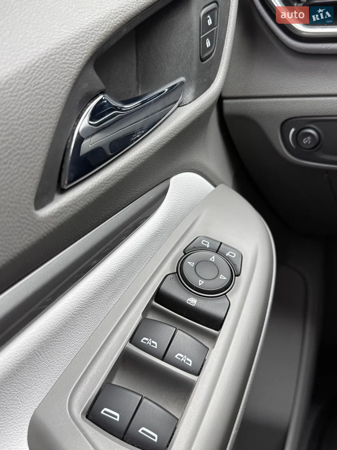 2021 Chevrolet Bolt EUV - мініатюра 21