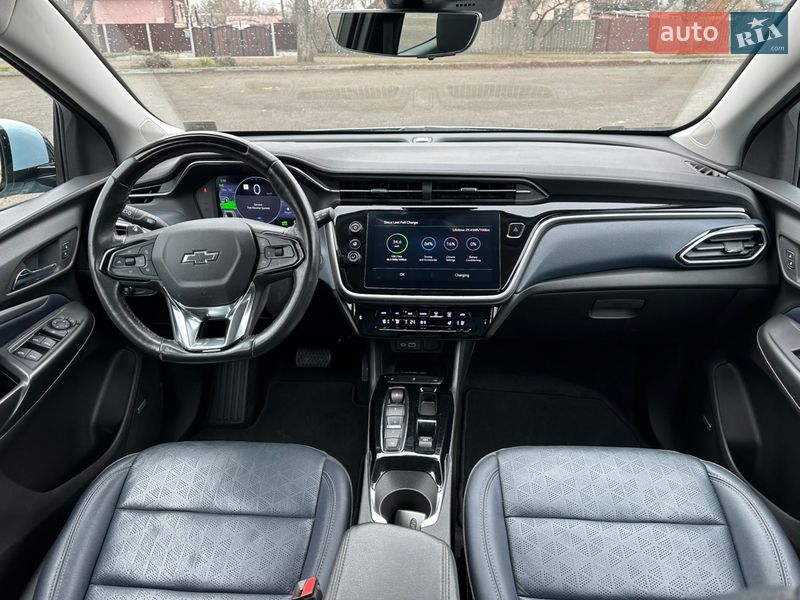 Внедорожник / Кроссовер Chevrolet Bolt EUV 2022 в Первомайске