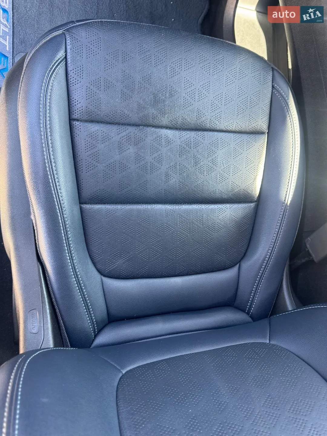 2023 Chevrolet Bolt EUV - мініатюра 12