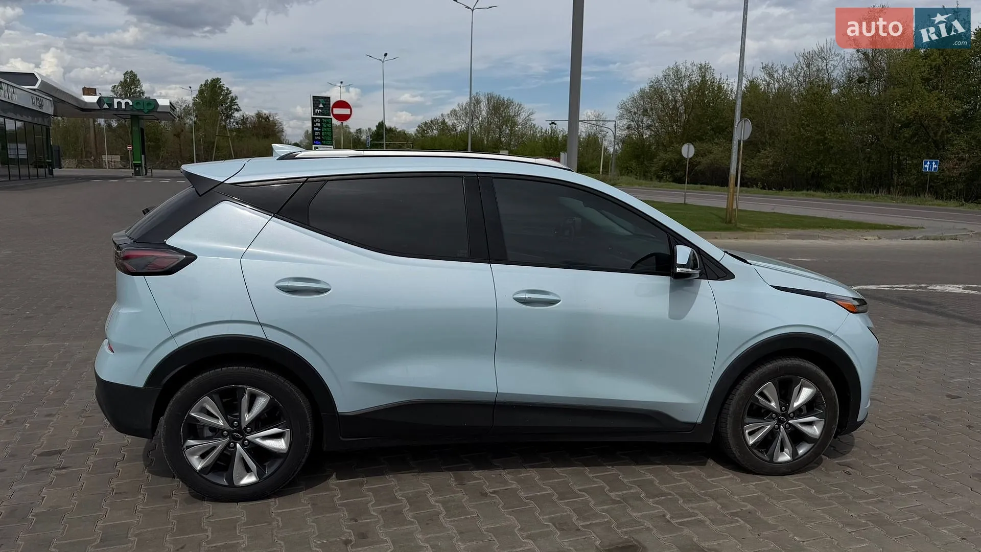 2022 Chevrolet Bolt EUV - мініатюра 3