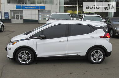 Хэтчбек Chevrolet Bolt EV 2017 в Киеве