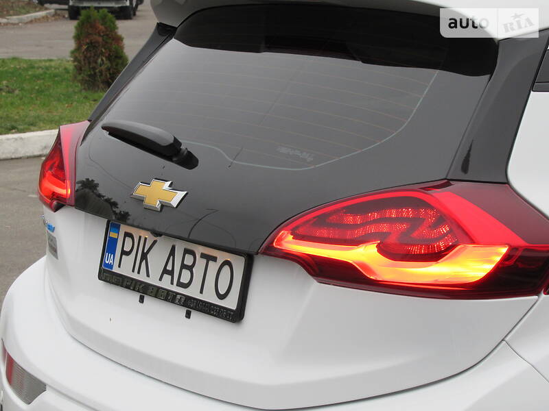 Хетчбек Chevrolet Bolt EV 2017 в Києві