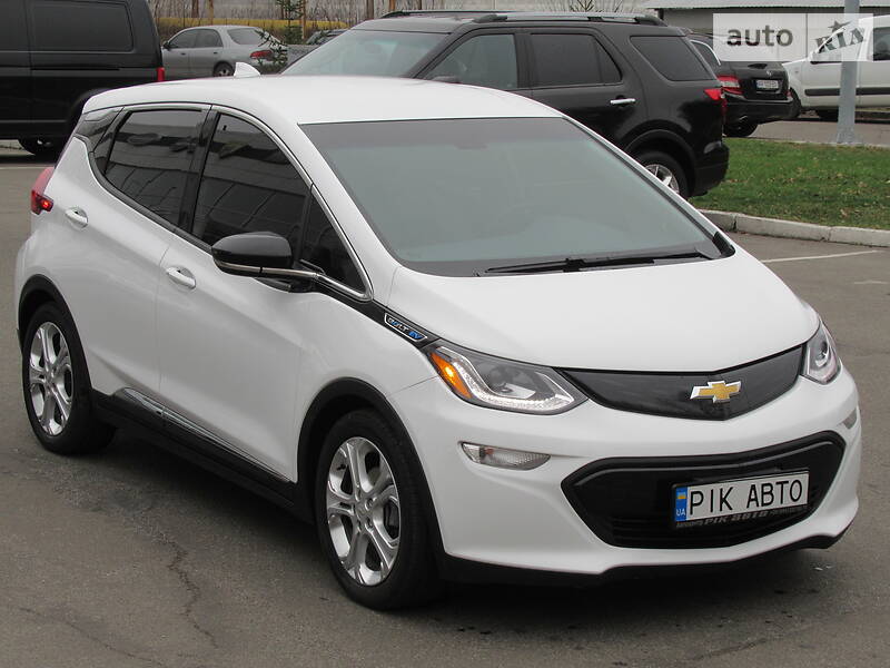 Хетчбек Chevrolet Bolt EV 2017 в Києві