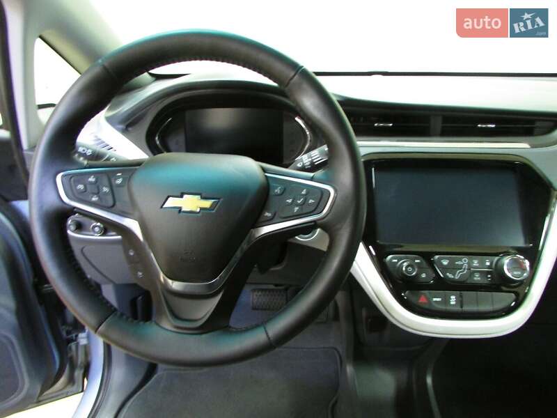 Хетчбек Chevrolet Bolt EV 2017 в Покрові