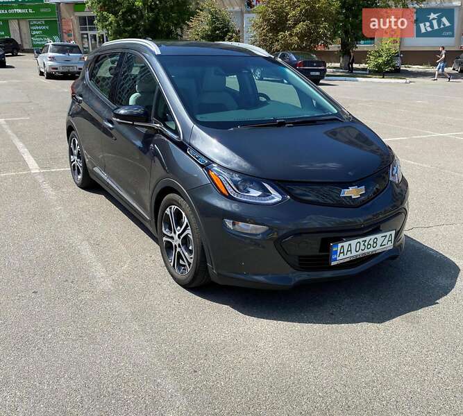 Хэтчбек Chevrolet Bolt EV 2017 в Киеве