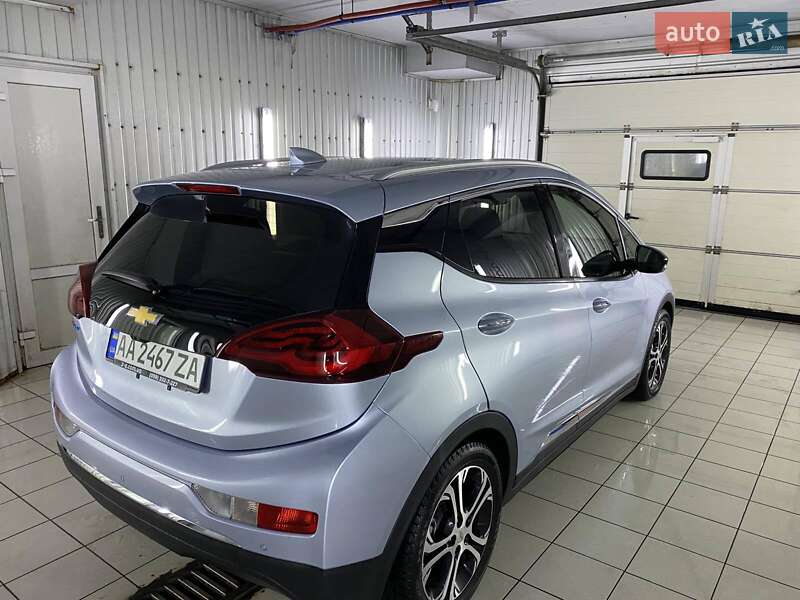 Хэтчбек Chevrolet Bolt EV 2017 в Киеве