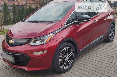 Хэтчбек Chevrolet Bolt EV 2017 в 