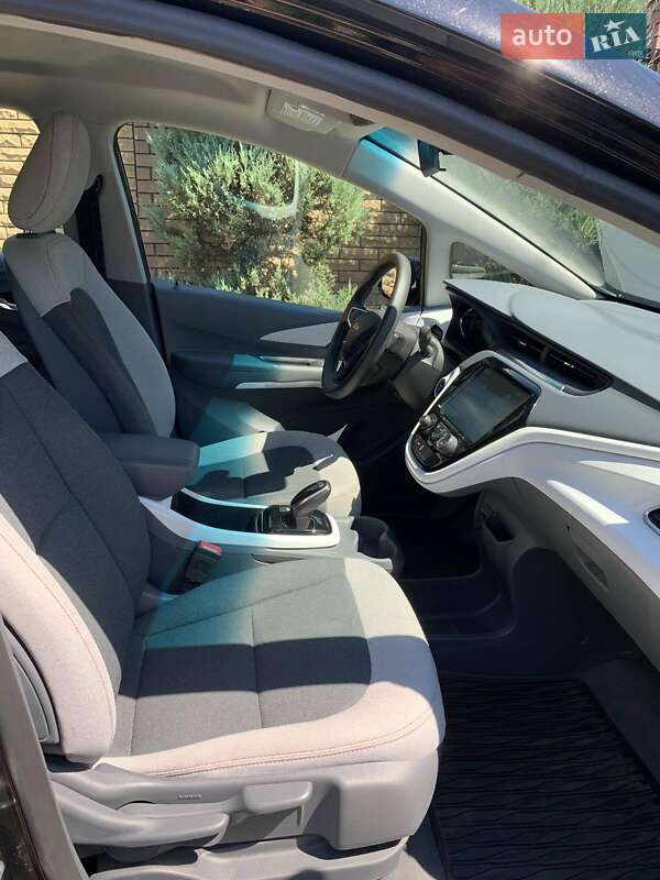 Хэтчбек Chevrolet Bolt EV 2018 в Кривом Роге