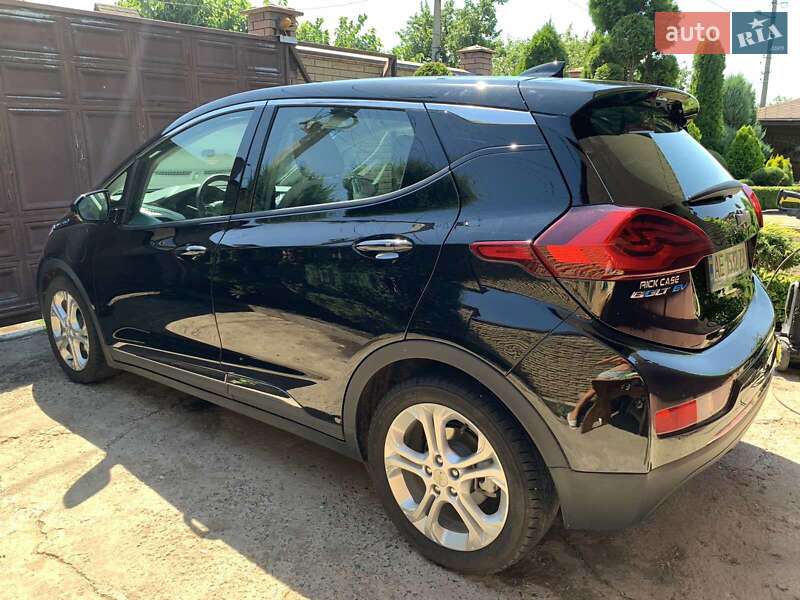 Хэтчбек Chevrolet Bolt EV 2018 в Кривом Роге