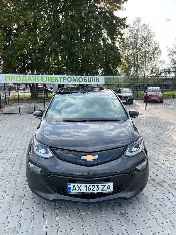 Хэтчбек Chevrolet Bolt EV 2017 в Черновцах
