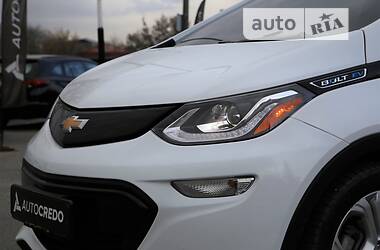 Хетчбек Chevrolet Bolt EV 2017 в 
