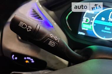 Хэтчбек Chevrolet Bolt EV 2021 в 