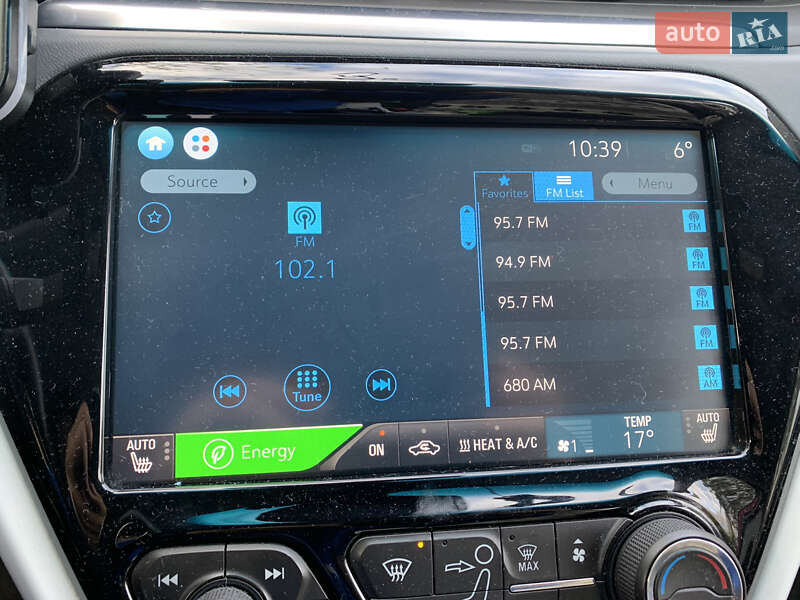 Хэтчбек Chevrolet Bolt EV 2017 в Киеве