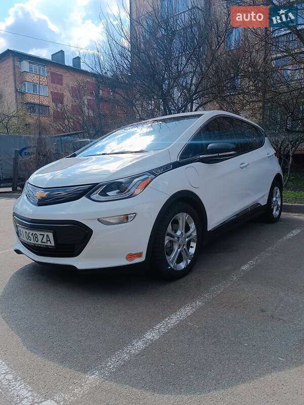 Хэтчбек Chevrolet Bolt EV 2019 в Киеве
