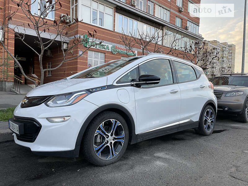 Хэтчбек Chevrolet Bolt EV 2017 в Виннице