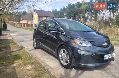 Хэтчбек Chevrolet Bolt EV 2017 в 