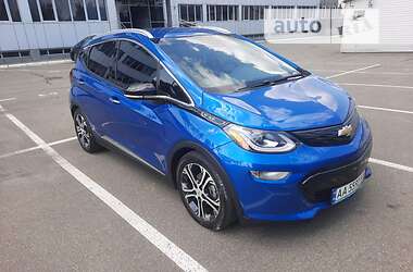 Хэтчбек Chevrolet Bolt EV 2021 в Киеве