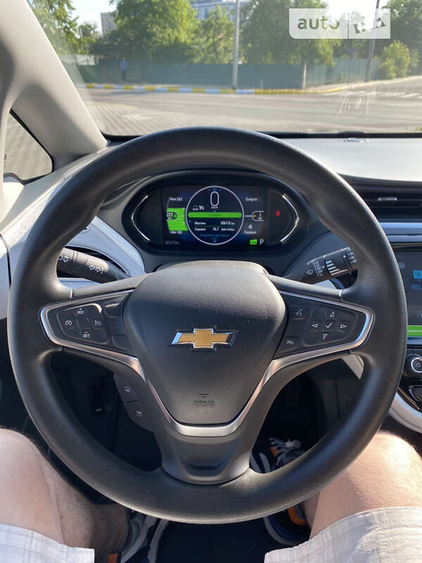 Хэтчбек Chevrolet Bolt EV 2017 в Ирпене фото 25 Хэтчбек Chevrolet Bolt EV 2017 в Ирпене