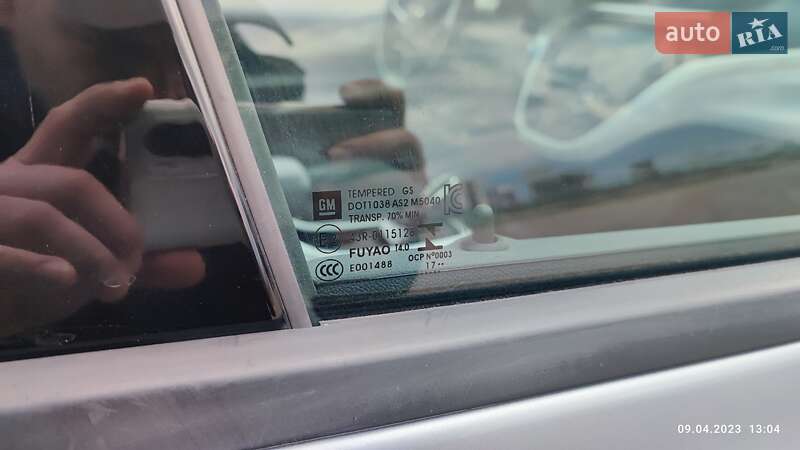 Хэтчбек Chevrolet Bolt EV 2017 в Одессе фото 26 Хэтчбек Chevrolet Bolt EV 2017 в Одессе