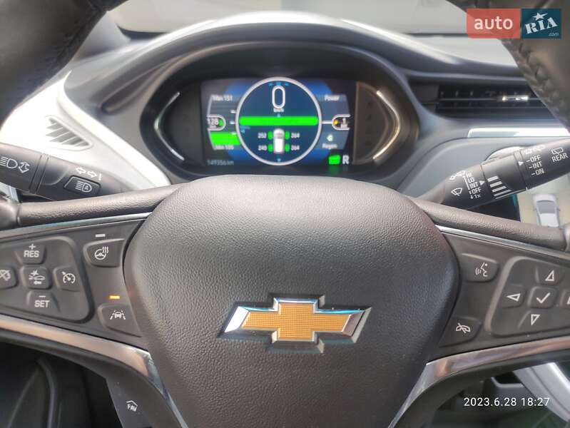 Хэтчбек Chevrolet Bolt EV 2017 в Киеве