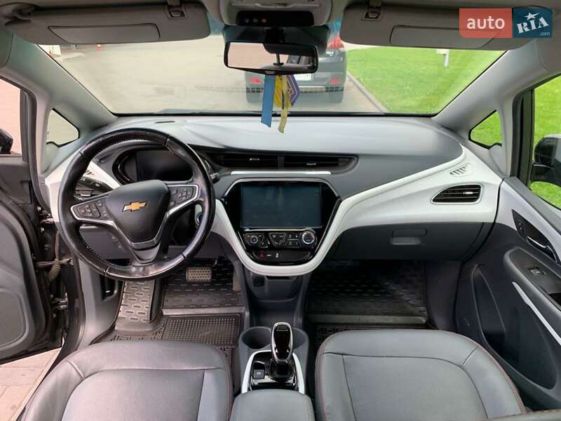 Хэтчбек Chevrolet Bolt EV 2018 в Киеве
