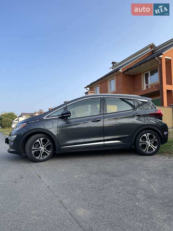 Хэтчбек Chevrolet Bolt EV 2019 в Виннице