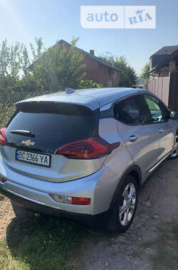 Хэтчбек Chevrolet Bolt EV 2017 в 