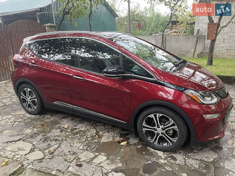 Хэтчбек Chevrolet Bolt EV 2017 в Ужгороде