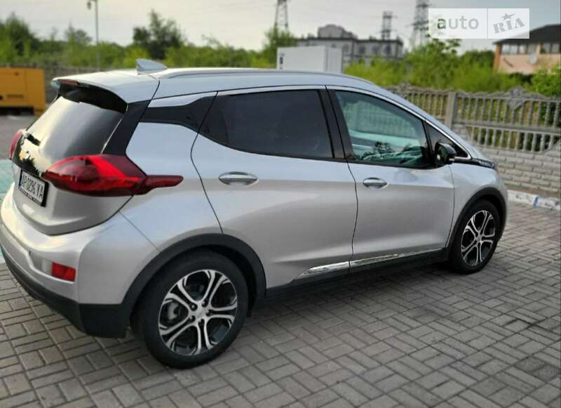 Хэтчбек Chevrolet Bolt EV 2017 в Запорожье