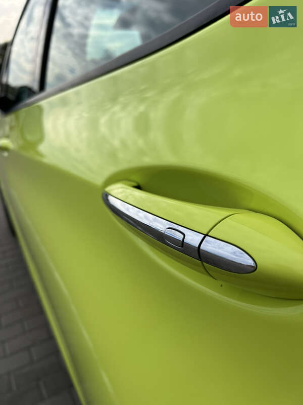 Хэтчбек Chevrolet Bolt EV 2018 в Виннице