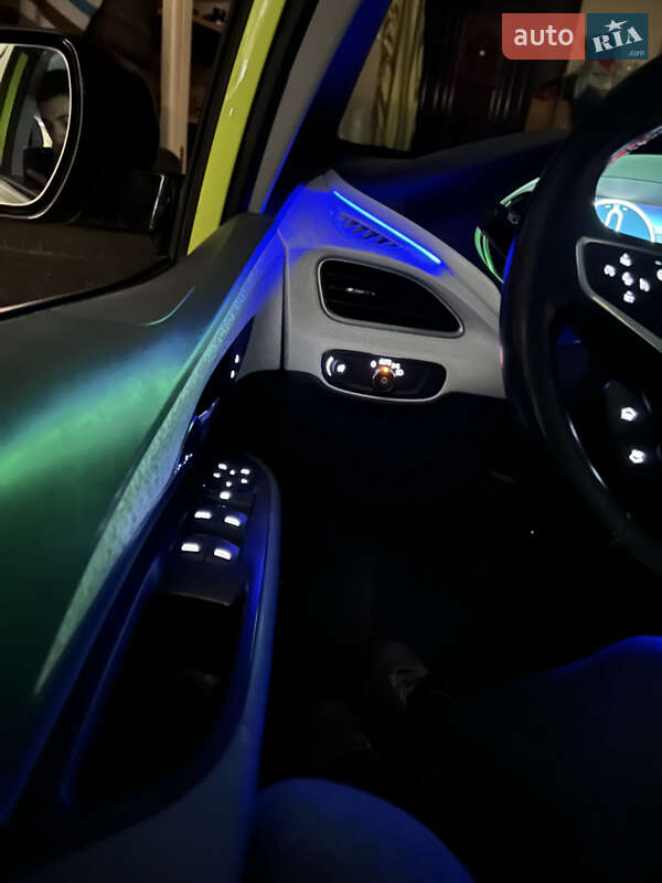 Хэтчбек Chevrolet Bolt EV 2018 в Виннице