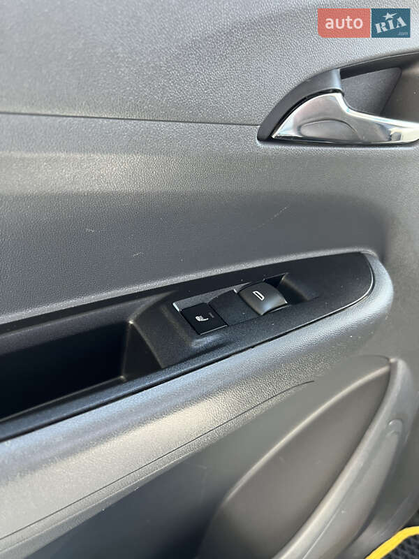 Хэтчбек Chevrolet Bolt EV 2018 в Виннице