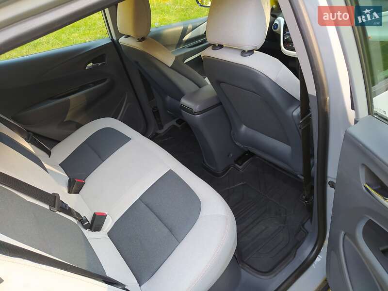 Хэтчбек Chevrolet Bolt EV 2019 в Тернополе