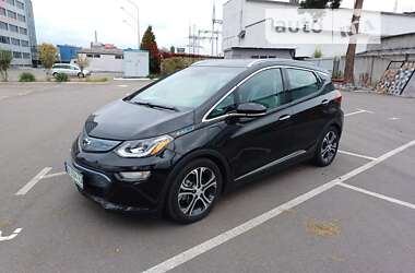 Хэтчбек Chevrolet Bolt EV 2017 в 