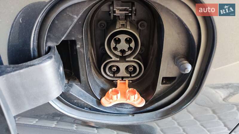 Хэтчбек Chevrolet Bolt EV 2016 в Южноукраинске