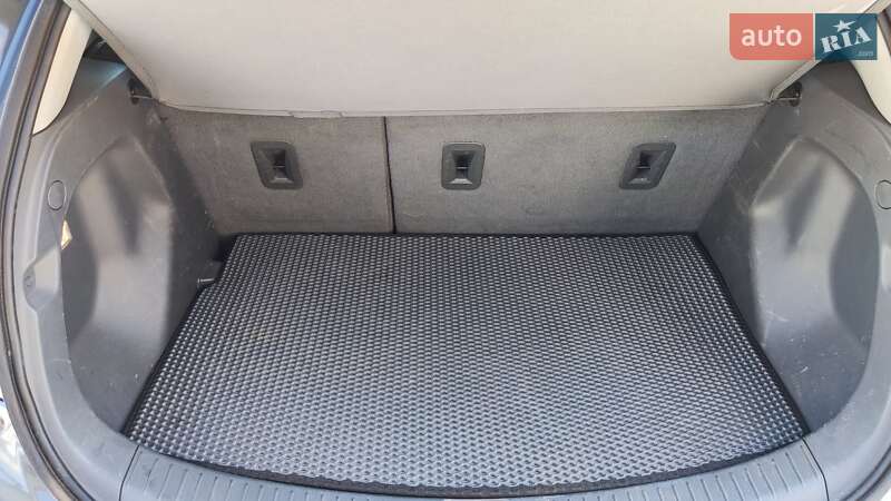 Хэтчбек Chevrolet Bolt EV 2016 в Южноукраинске